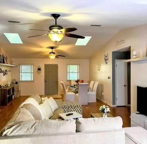 Town & Country-4br/3ba, 1.5 Acres, 20 Min Fsu/famu