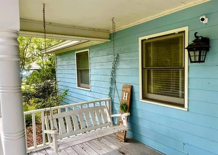 Holiday home Town & Country-4br/3ba, 1.5 Acres, 20 Min Fsu/famu